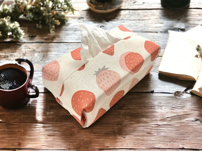 手作纸巾套。大果草莓 - 收纳用品 - 棉．麻 红色