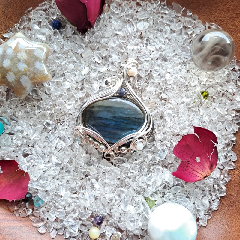 【山眠】宁芙 拉长石坠饰 - 项链 - 半宝石 蓝色