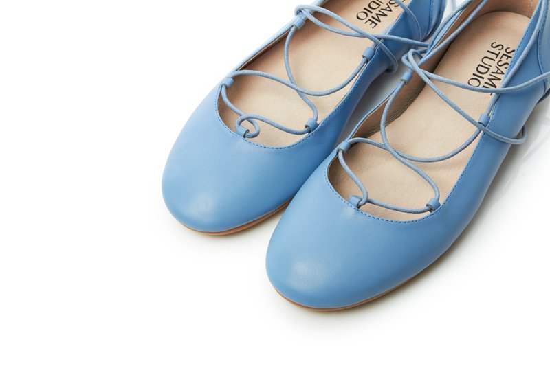 Dancing Woman-跳舞的女子-真皮休闲女鞋- 水湛蓝 - 女款休闲鞋 - 真皮 透明