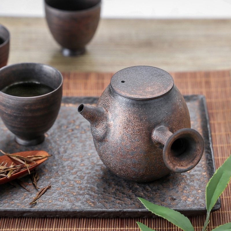 黑铁釉侧把壶(200ml) - 茶具/茶杯 - 陶 黑色