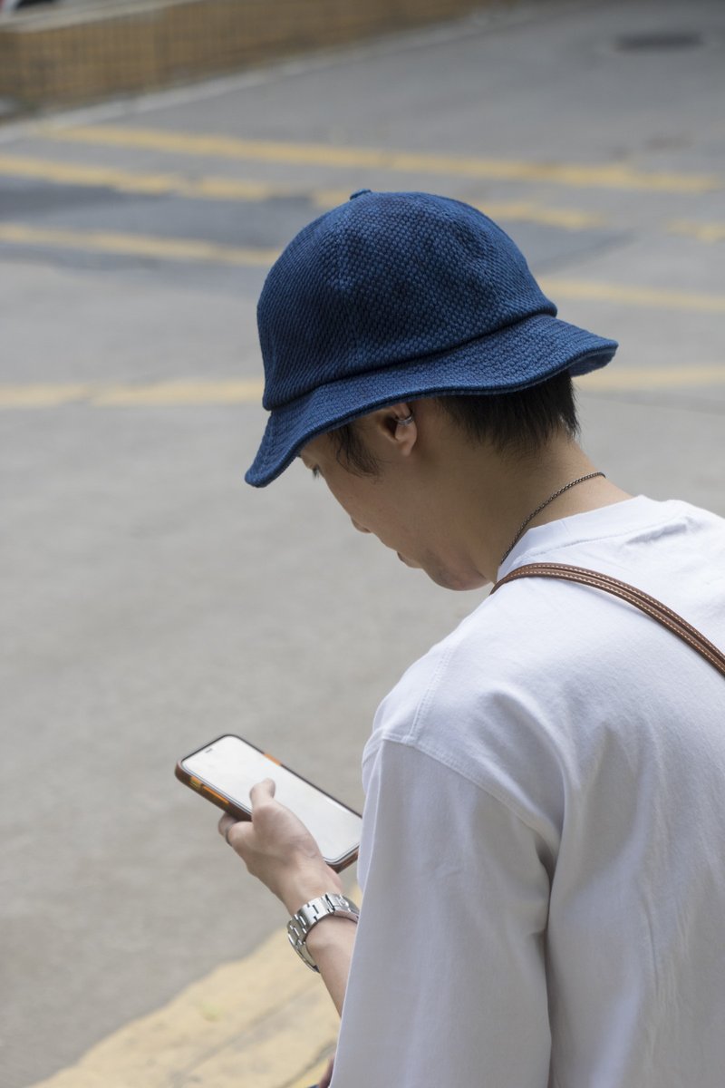 INDIGO HATS 手作藍染帽子 日系休閒靛青漁夫帽 圓帽 - 其他 - 棉．麻 蓝色