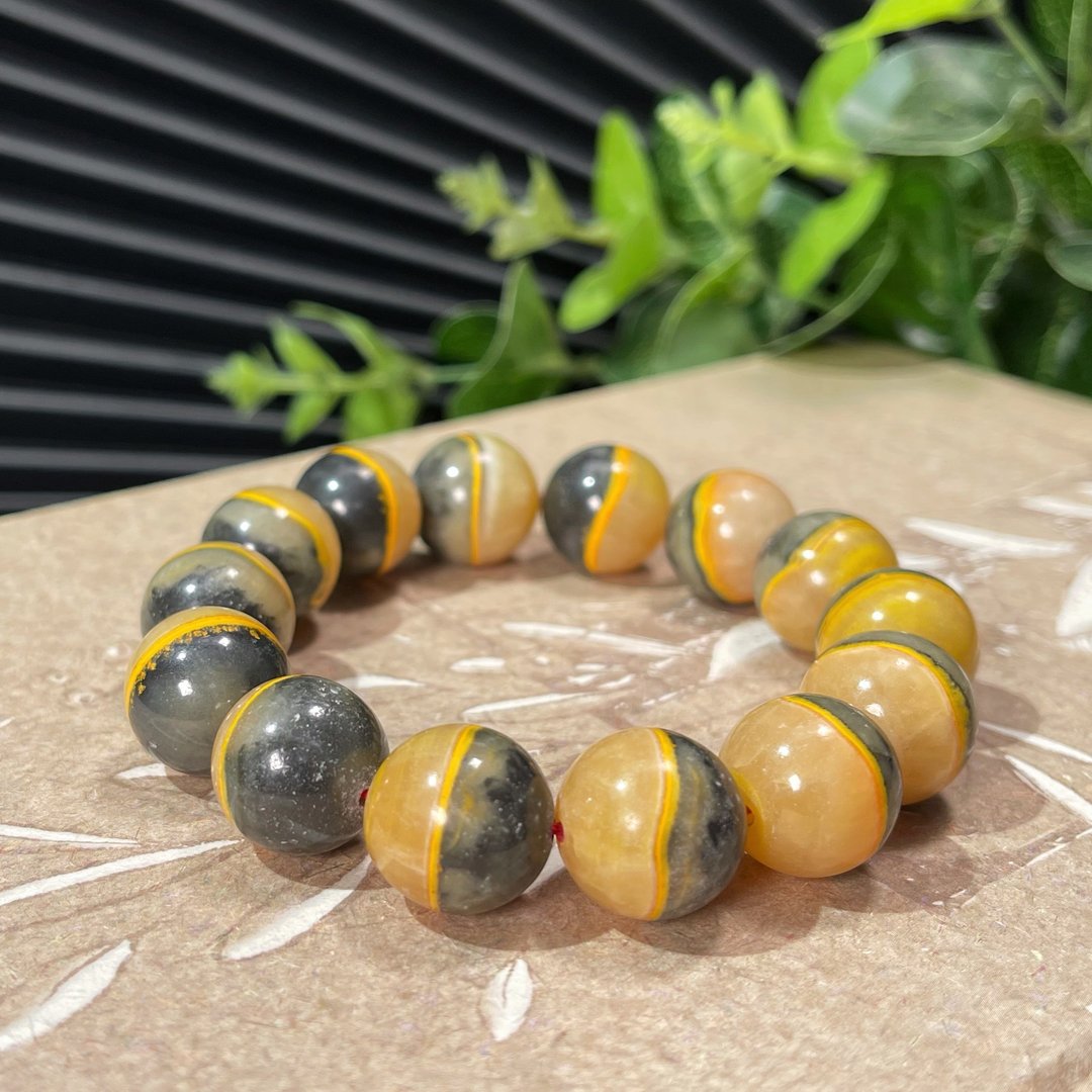 印尼大黄蜂碧玉大颗粒手钏 冰润玉化半盆聚宝盆玉髓手錬 一线天 - 手链/手环 - 半宝石 