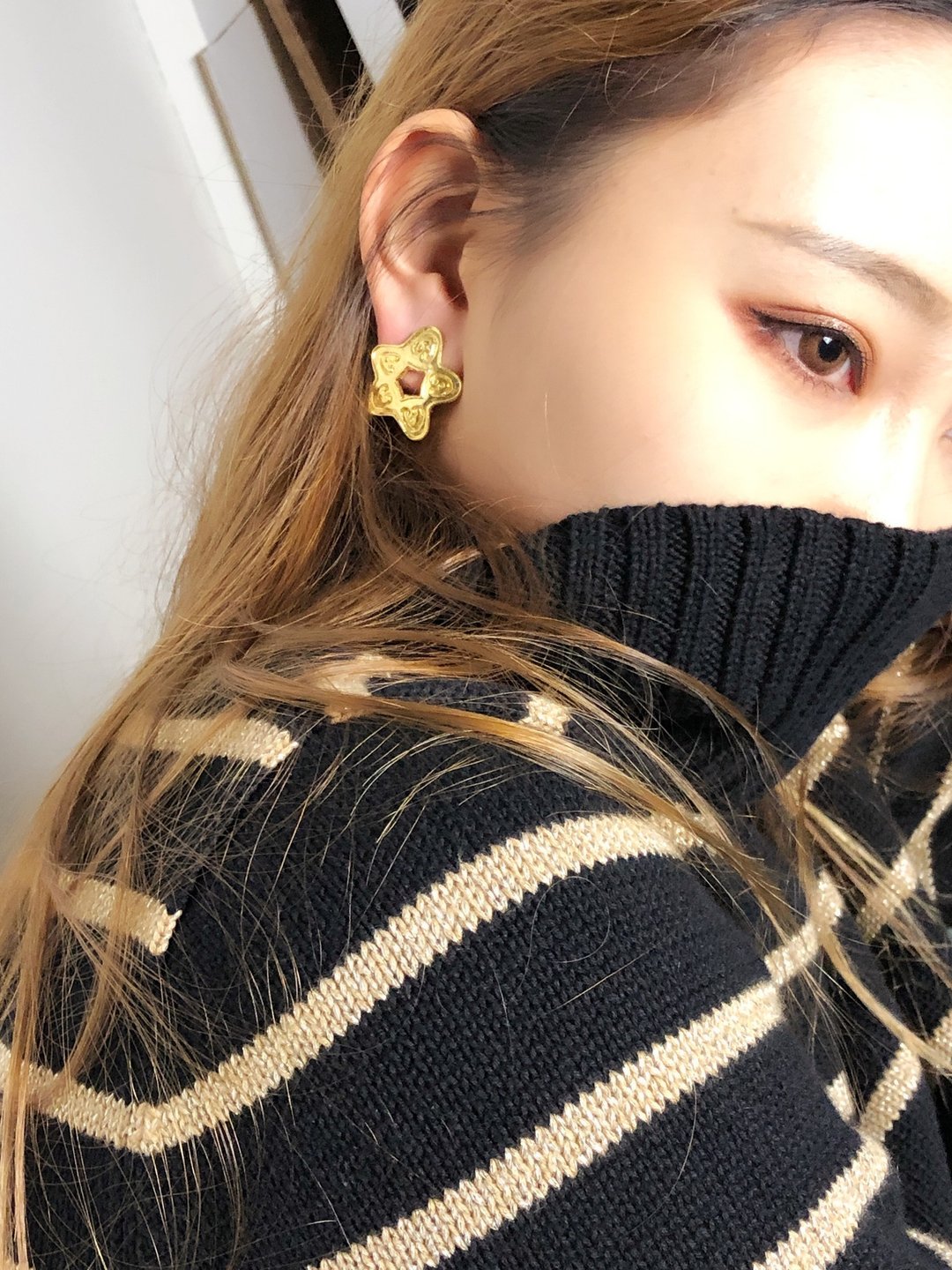 Vintage Craving Star Gold Clip On Earrings - 耳环/耳夹 - 贵金属 金色