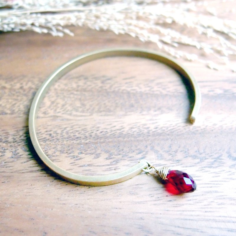 VIIART。宫灯。奥地利水晶黄铜半开手环 | 古风女手镯汉服好气色 - 手链/手环 - 其他金属 红色