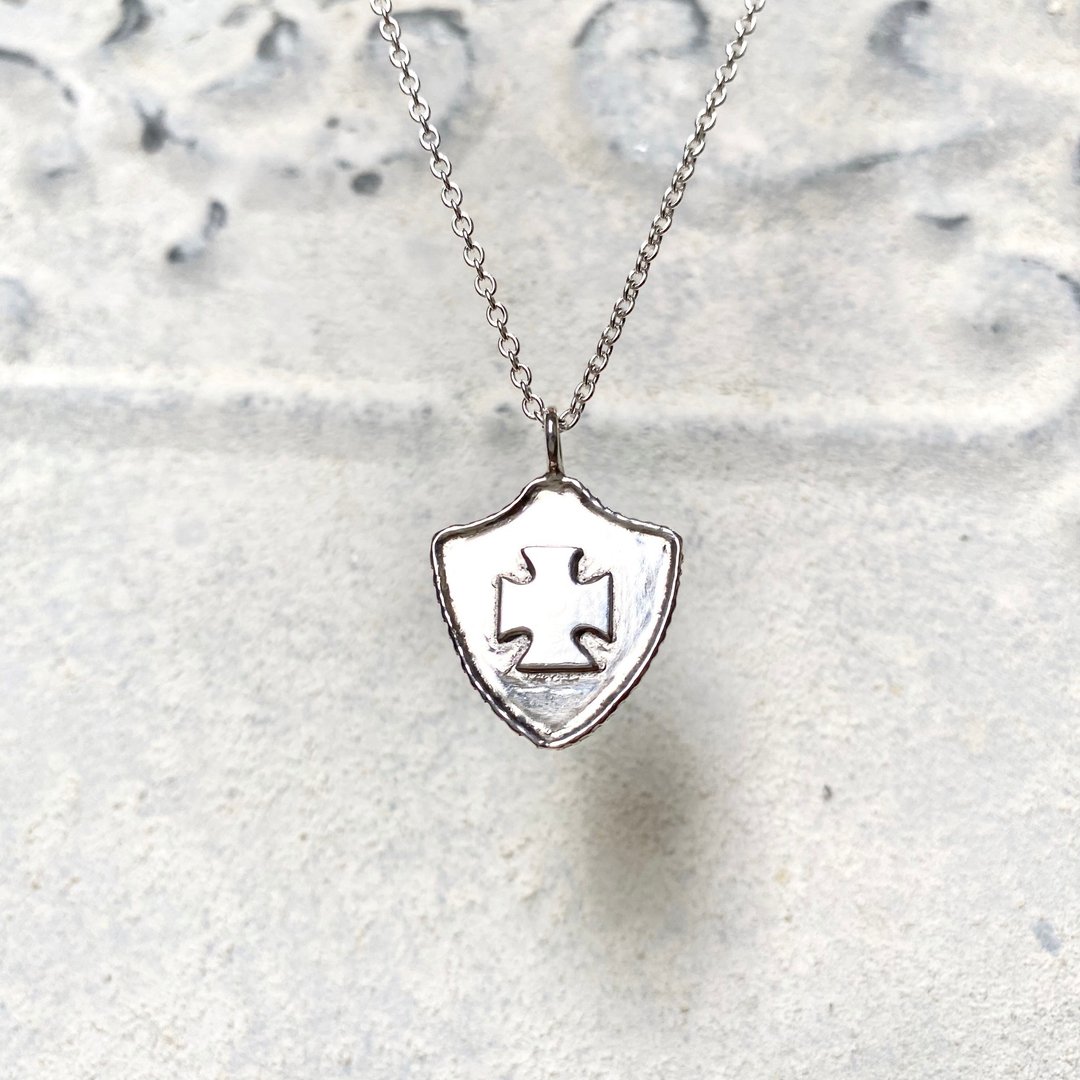 MIH 金工首饰 | 信心十架盾牌 双面设计纯银项链 Shield necklace - 项链 - 纯银 银色