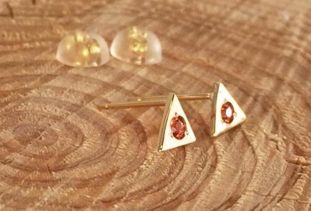 K18 natural orange sapphire earrings - 耳环/耳夹 - 其他金属 