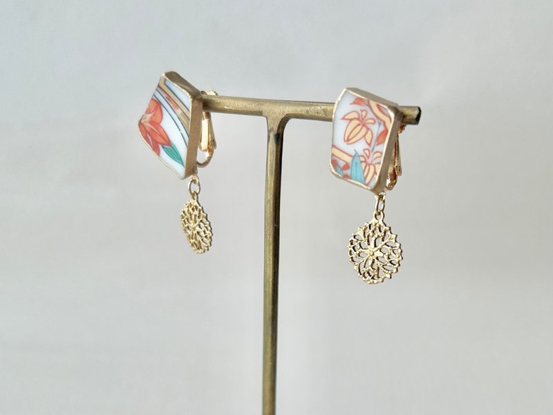 有田烧 金继 螺旋耳夹式耳环 橘色 花纹 摇曳 传统工艺 No.237 - 耳环/耳夹 - 陶 橘色