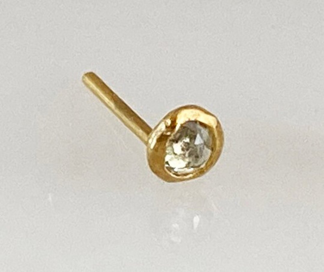 K24 Rose Cut Natural Diamond Pure Gold Stud Earrings K24 Post One Ear - 耳环/耳夹 - 其他金属 
