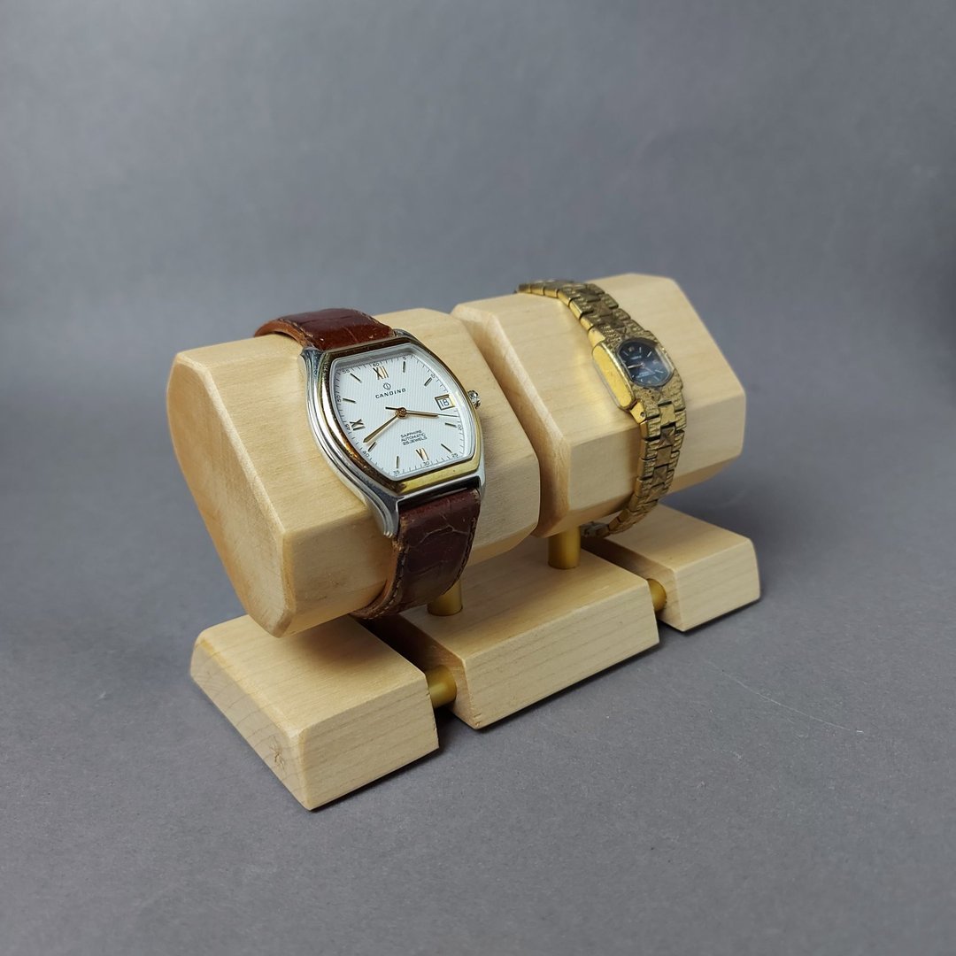 Wood watch display/holder/stand for men and women. Present for a husband, dad - 男表/中性表 - 木头 咖啡色