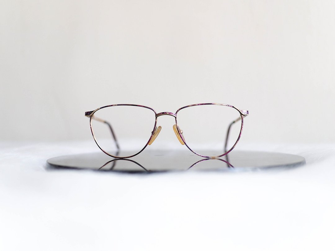 河水山 - 东京碎点紫日青春之时 金丝雕花镜椭圆框眼镜 / glasses - 眼镜/眼镜框 - 其他金属 紫色