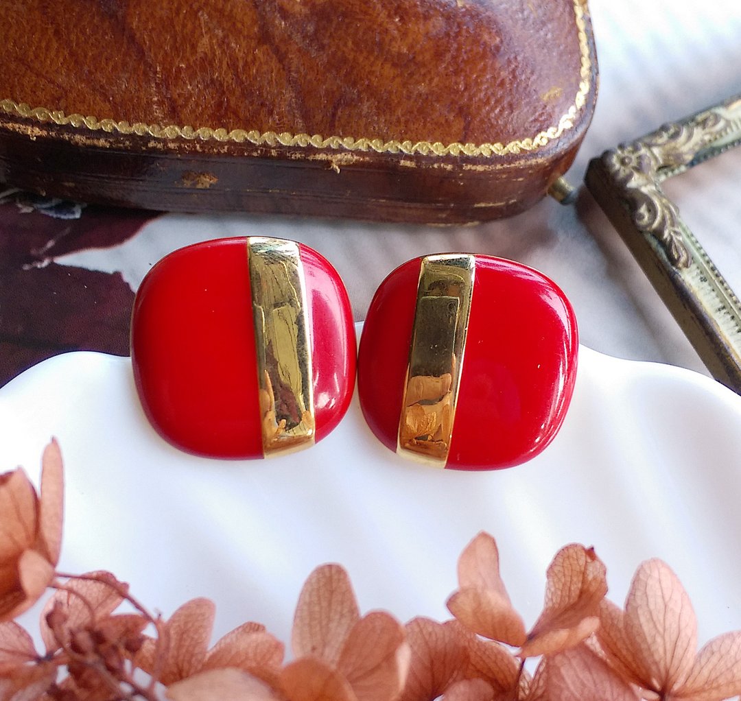 Vintage Jewelry 西洋古董饰品 MONET 摩登普普 红色调 针式耳环 - 耳环/耳夹 - 其他材质 白色