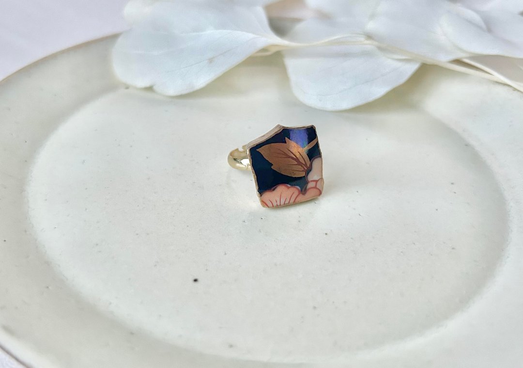 有田烧 金继 戒指 14K 镀金  free size 粉红 花纹 金色 叶纹 传统工艺 No.61 - 戒指 - 陶 金色