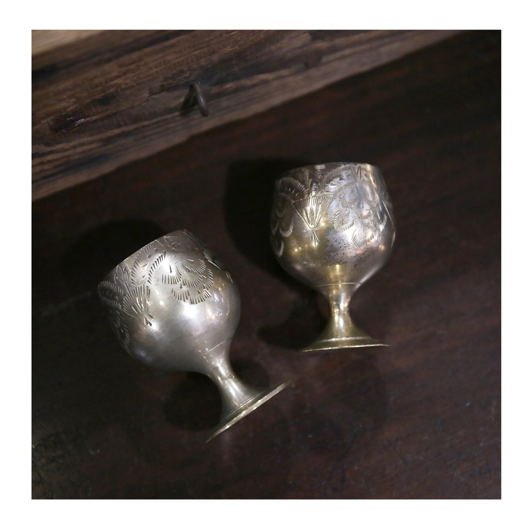 英国老件.1910's 铜镀银小高脚杯。手工刻花金属酒器.烈酒杯 - 酒杯/酒器 - 其他金属 