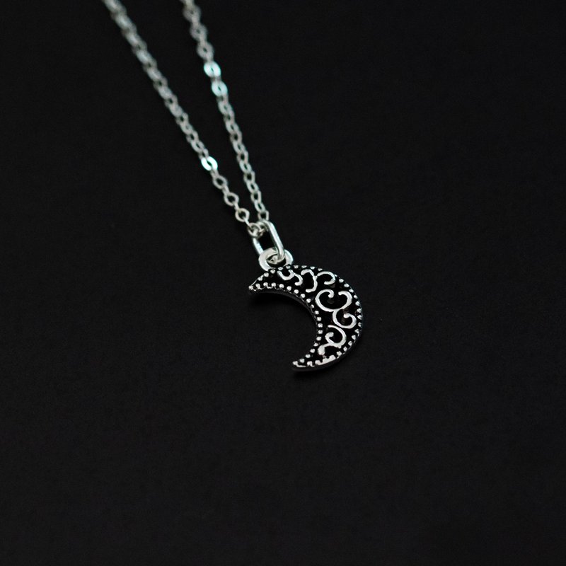 925 纯银弯月拉长石项链 - 项链 - 纯银 银色