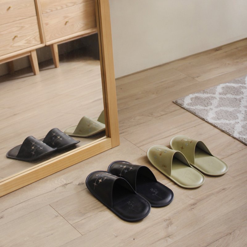 刺绣皮革室内拖-窗花 - 室内拖鞋 - 真皮 多色