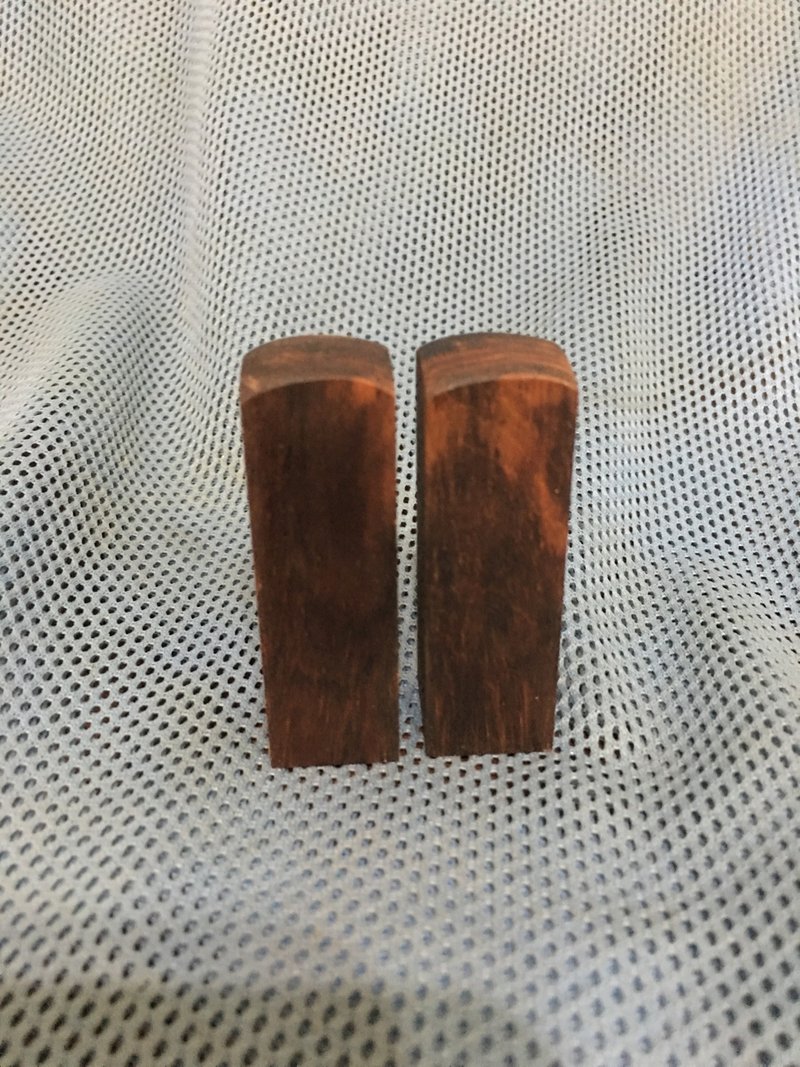 紫坛6分印章一对1.8*1.8*6cm - 印章/印台 - 木头 
