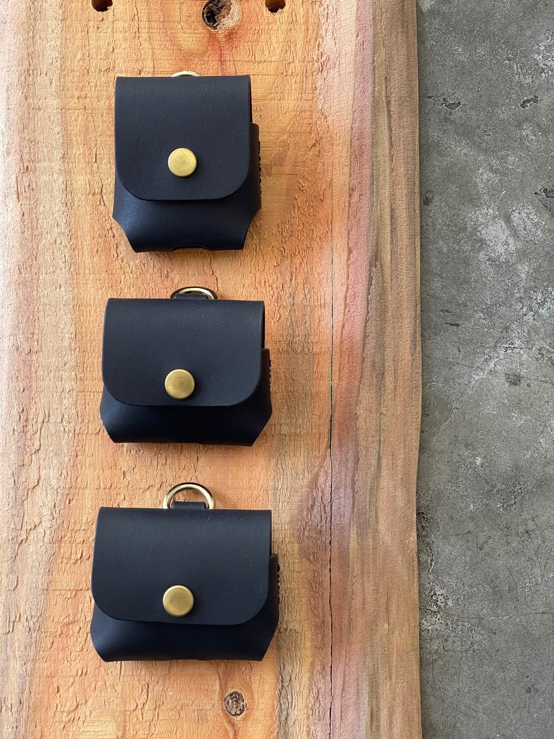【手作革物】真皮airPods3耳机套(黑) - 耳机收纳 - 真皮 