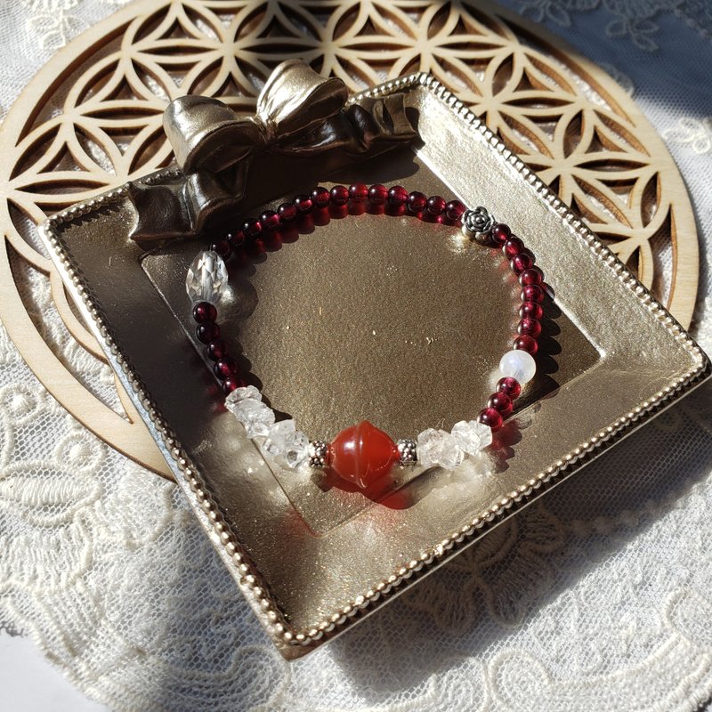 【女性健康 头脑清晰 正面力量】红玛瑙/紫牙乌 闪灵钻 月亮 手链 - 手链/手环 - 水晶 