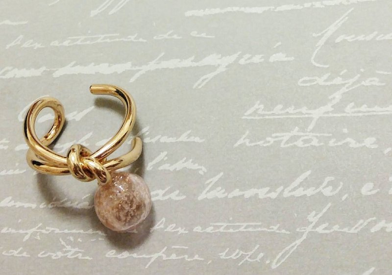 心系* 粉色 夜光琉璃 精油珠戒  香氛轻珠宝 - 戒指 - 琉璃 粉红色