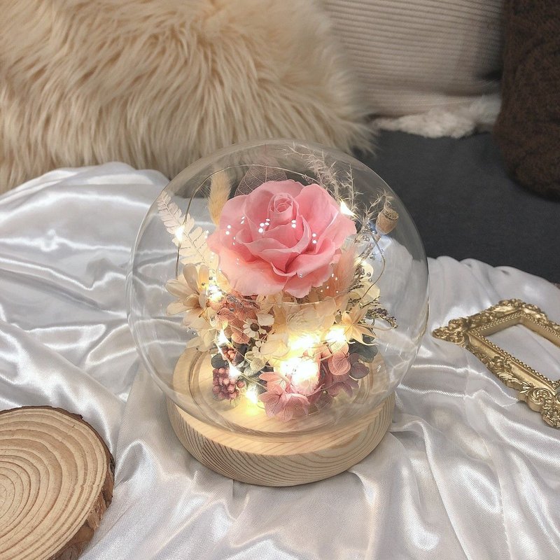 【遇见恒久】魔法少女永生花玻璃罩 可刻字 附盒 - 干燥花/捧花 - 植物．花 