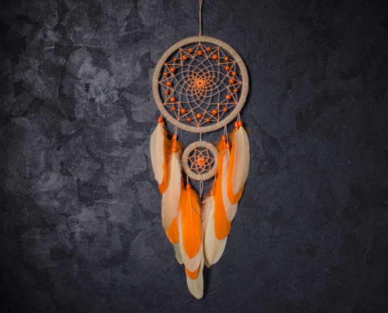 Orange dream catcher | Large beige dream catcher boho decor ตาข่ายดักฝันสีส้ม - 墙贴/壁贴 - 绣线 橘色