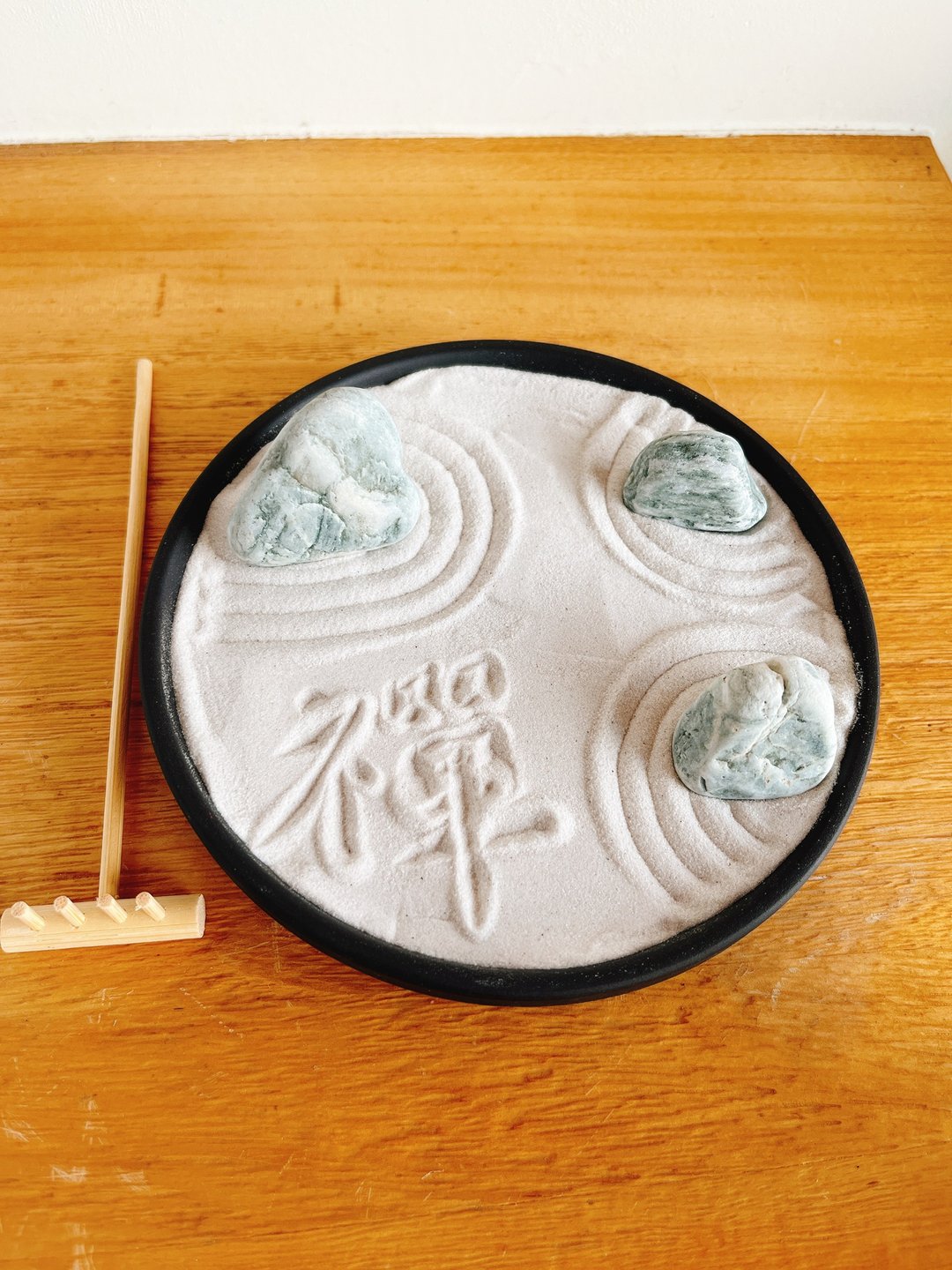 纯自然 日式 禅庭 黑圆沙盘 玉石 耙画 细沙 枯山水 DIY zen - 摆饰 - 玉石 白色
