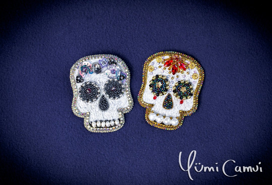 OOAK skull brooch pin by Yumi Camui - 徽章/别针 - 其他材质 