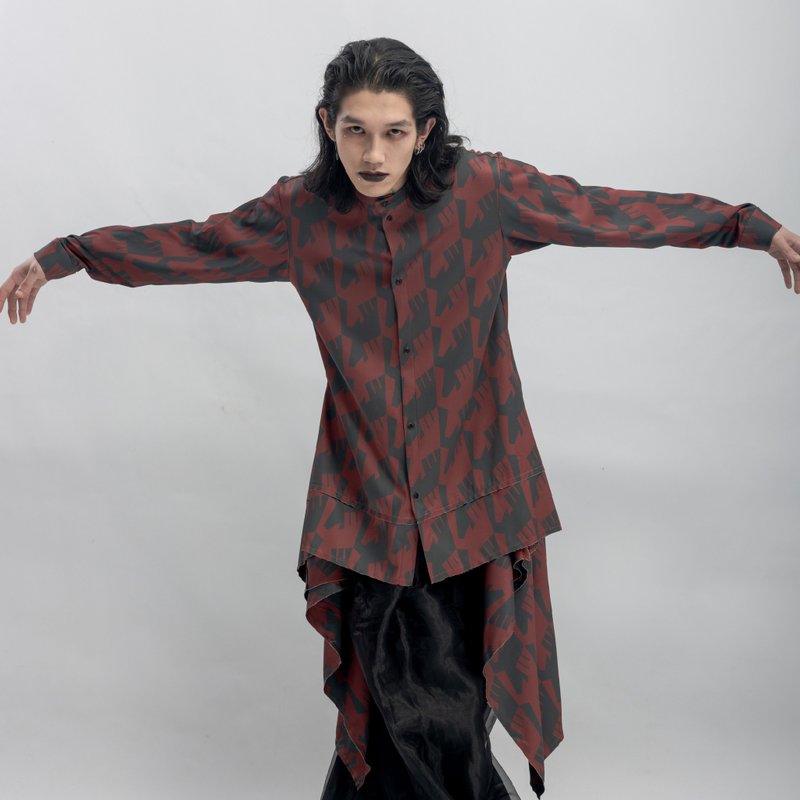 INF 立领不对称垂坠剪裁印花衬衫 / 炽焰红 - 男装衬衫 - 聚酯纤维 红色