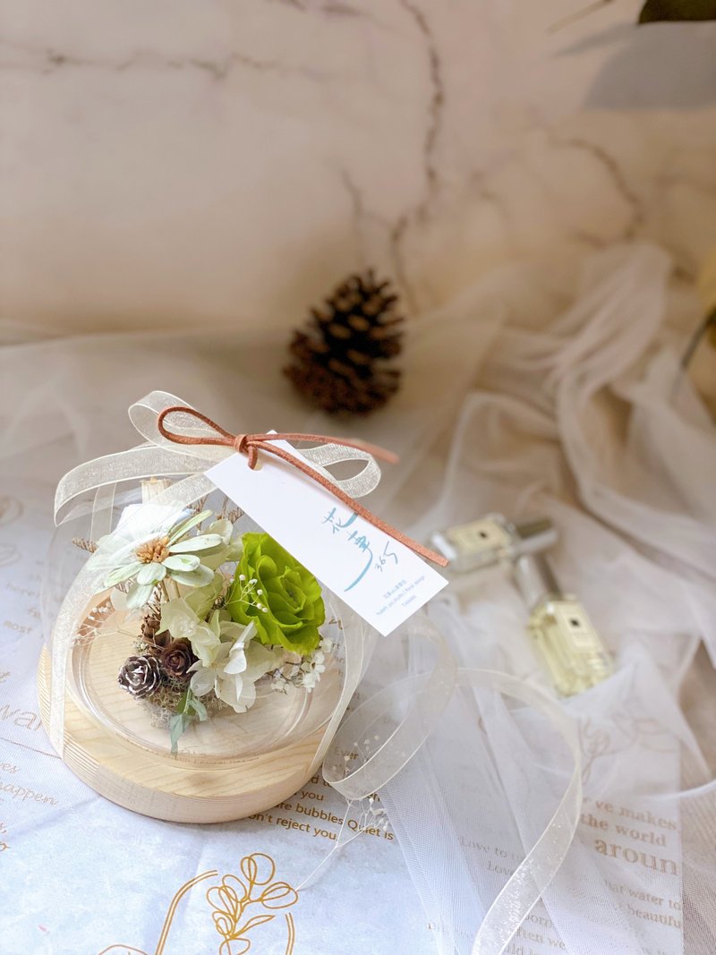 【定制化礼物】a new day 水晶球永生花玻璃钟罩 生日 情人节 - 干燥花/捧花 - 玻璃 