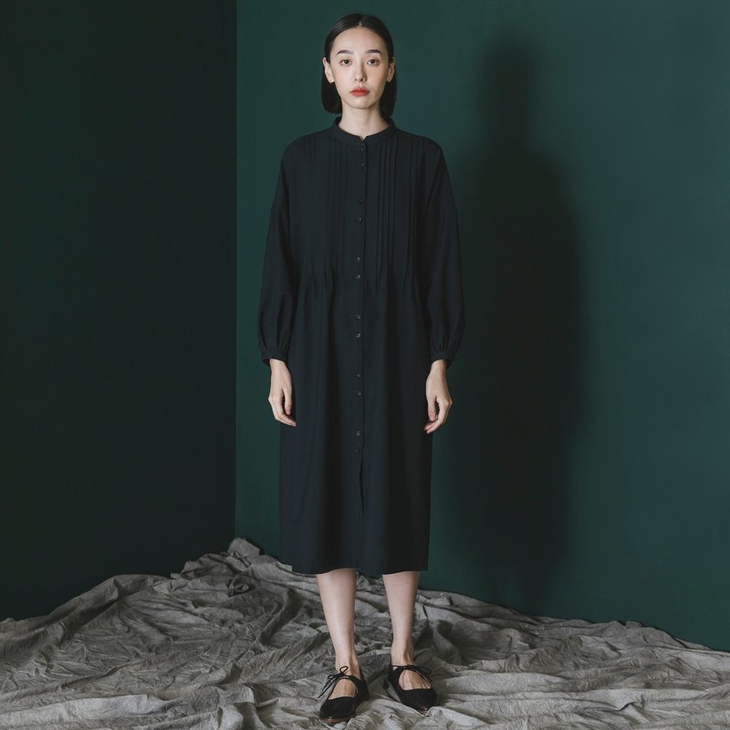 Night_夜游者褶片洋装_9AF101_丈青 - 洋装/连衣裙 - 棉．麻 蓝色