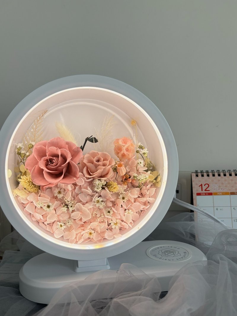 月圆花好 粉白蓝牙音响/桌灯/无线充电 二合一/三合一功能选择 - 干燥花/捧花 - 植物．花 粉红色