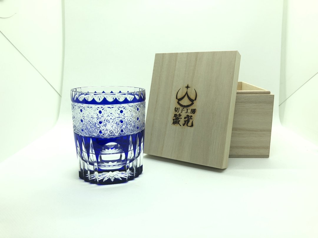 Chrysanthemum tie rock glass in the chrysanthemum basket - 玻璃杯 - 玻璃 蓝色