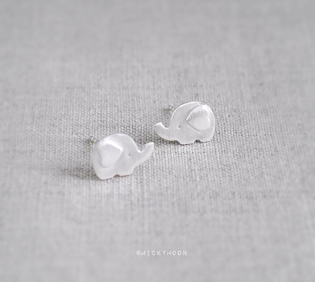 Elephant Silver Earrings,925 Sterling Silver - 耳环/耳夹 - 纯银 银色