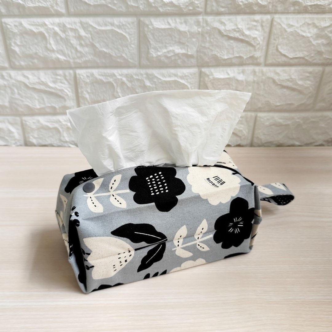 挂式面纸套/卫生纸套 = 台湾棉布 = 手绘花朵) - 纸巾盒 - 棉 