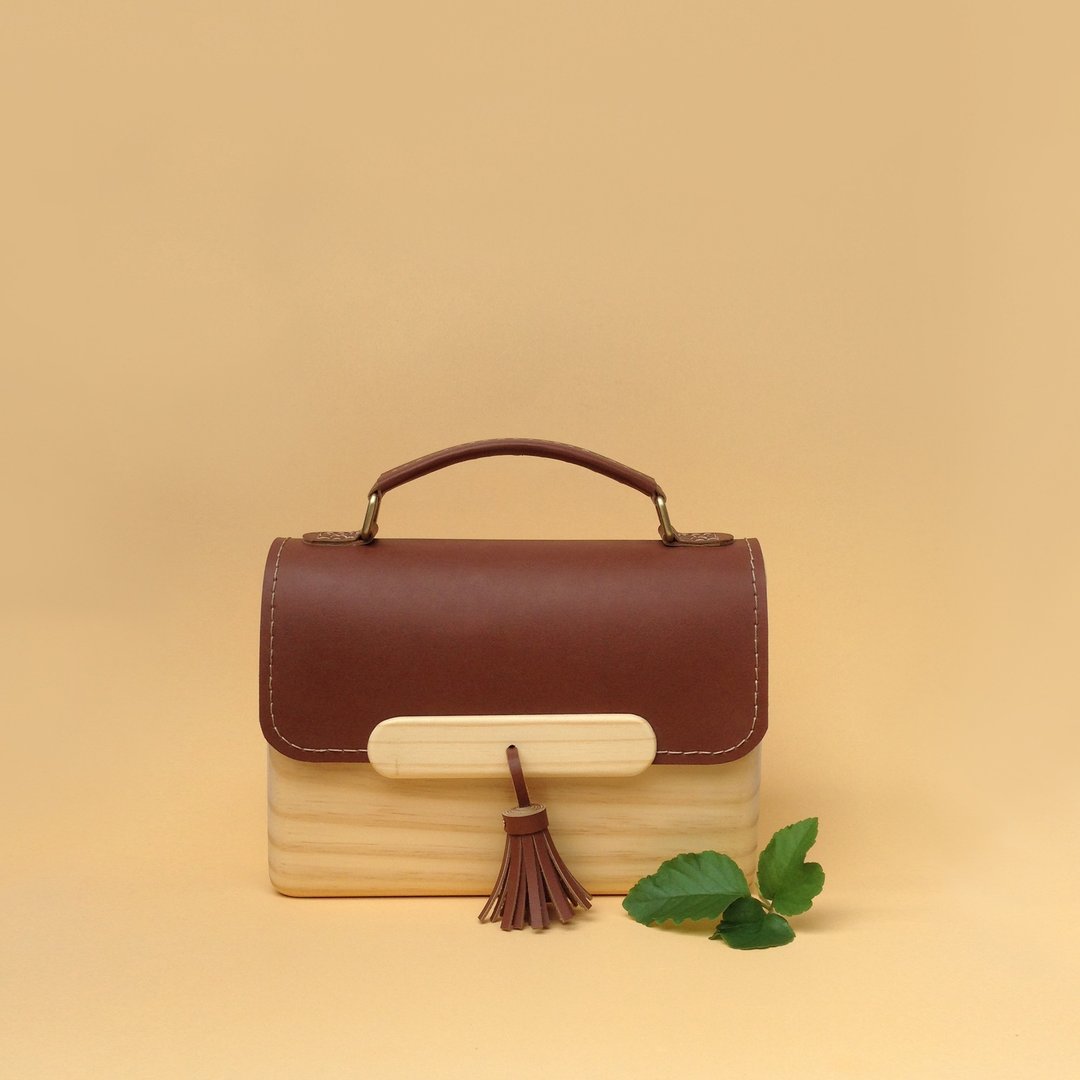 TS WOODEN BAG HANDLE (DARK BROWN) - 侧背包/斜挎包 - 木头 白色
