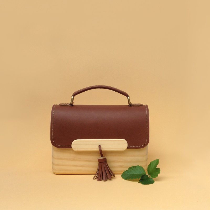TS WOODEN BAG HANDLE (DARK BROWN) - 侧背包/斜挎包 - 木头 白色