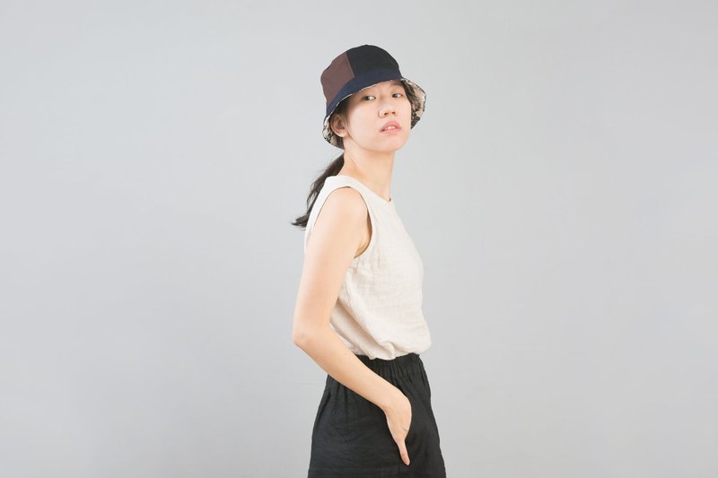 双面戴渔夫帽-深色拼接 | 素色棉布 | 花与昆虫内里 | 职人手作 - 帽子 - 棉．麻 多色
