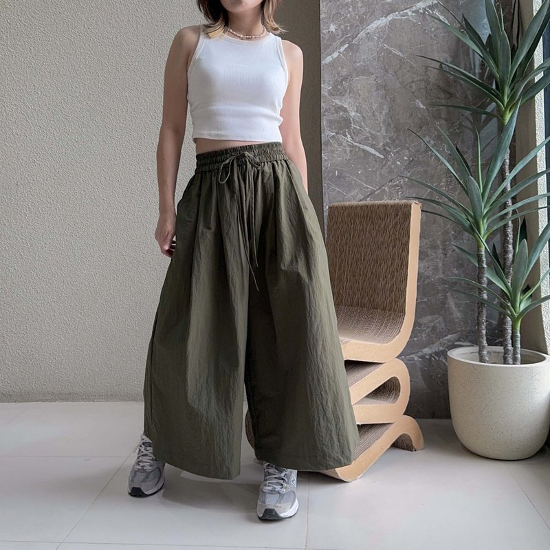 Giant 长裤 Deep moss 绿色 - 女装长裤 - 其他材质 绿色