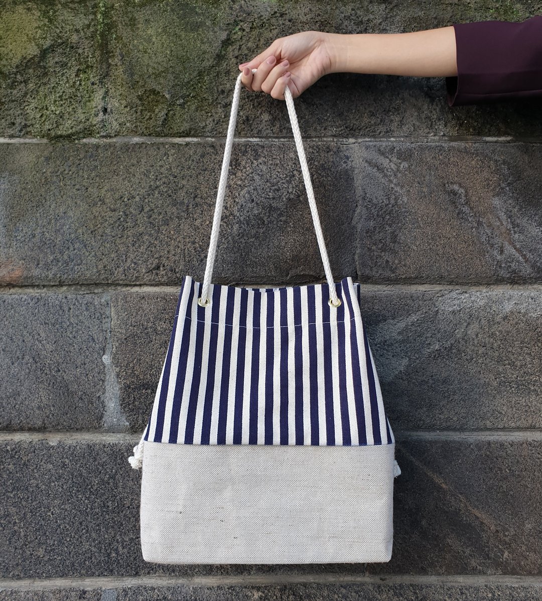 Beach tote bag, shopping bag, with adjustable handle - Navy stripes - 手提包/手提袋 - 棉 