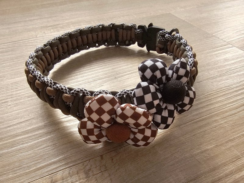 Faith Handmade | 格纹花花伞绳编织宠物项圈 手工编织 定制化 - 项圈/牵绳 - 棉．麻 