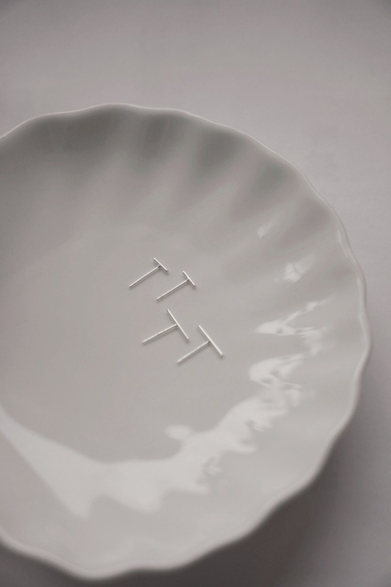 直线耳针 SV925 极简纯银耳环 - 耳环/耳夹 - 纯银 透明