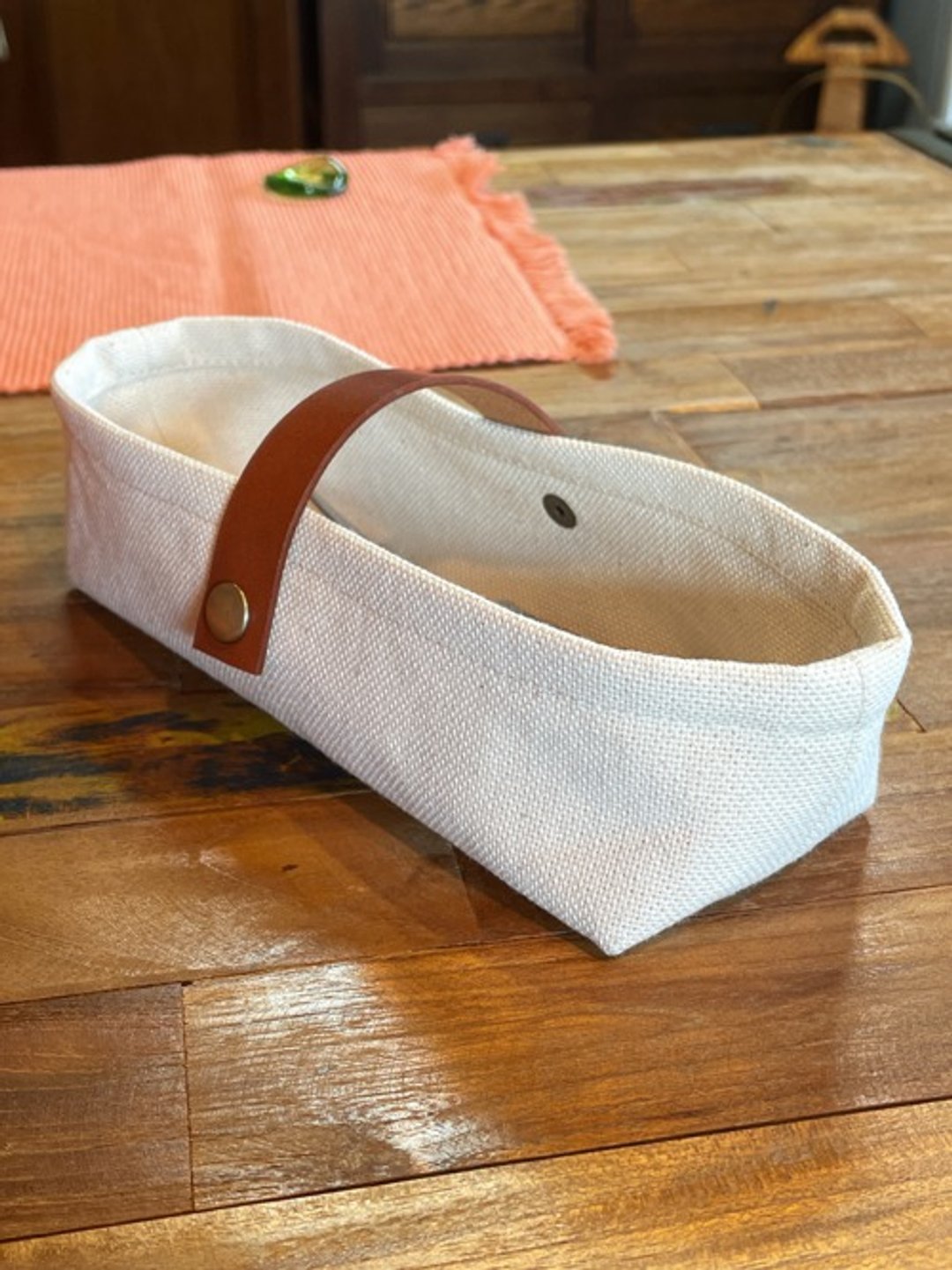 Liquor bag Cutlery case Glasses case Off-white Kurashiki canvas Genuine leather Cowhide - 浅碟/小碟子 - 真皮 