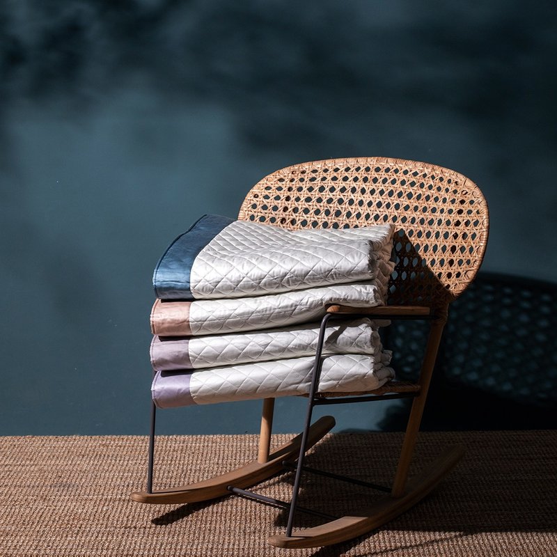 格菱-经典抗菌石墨烯凉夏被-撞色款 - 被子/毛毯 - 棉．麻 