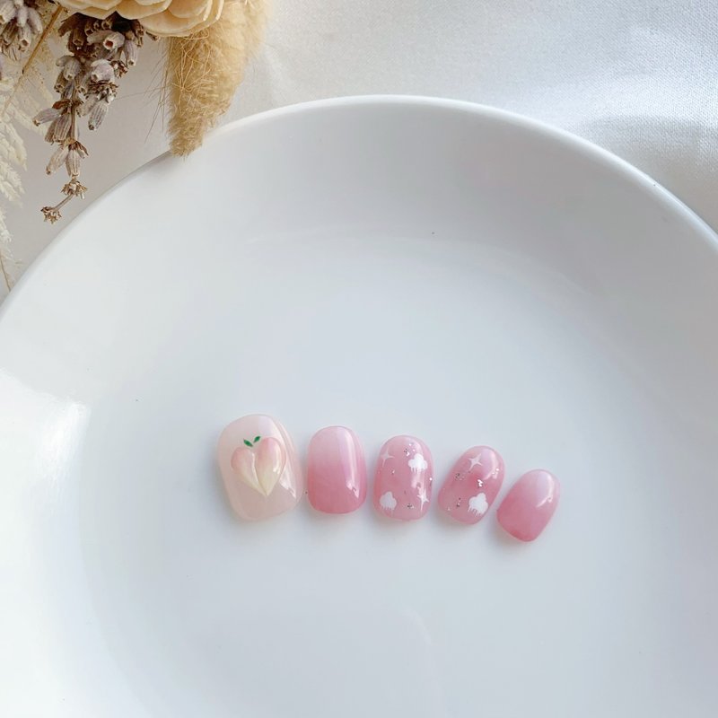 Light you up 少女水蜜桃指甲贴片/穿戴甲/订制美甲贴片 NA 54 - 指甲油/指甲贴 - 其他材质 粉红色