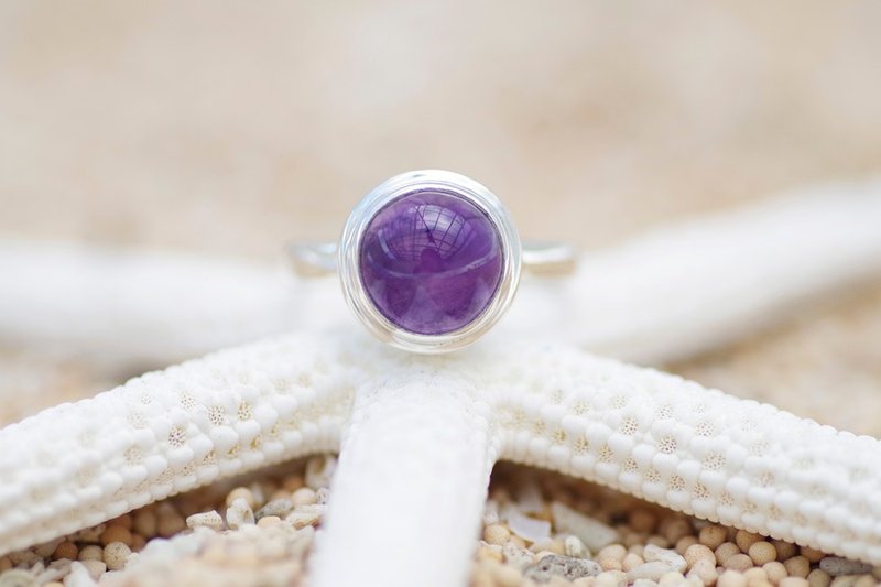 Silver ring of amethyst - 戒指 - 石头 紫色