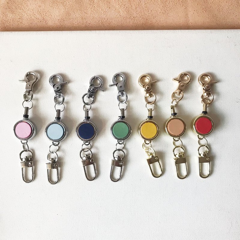 伸缩勾(单售不含卡套) - 证件套/卡套 - 真皮 多色