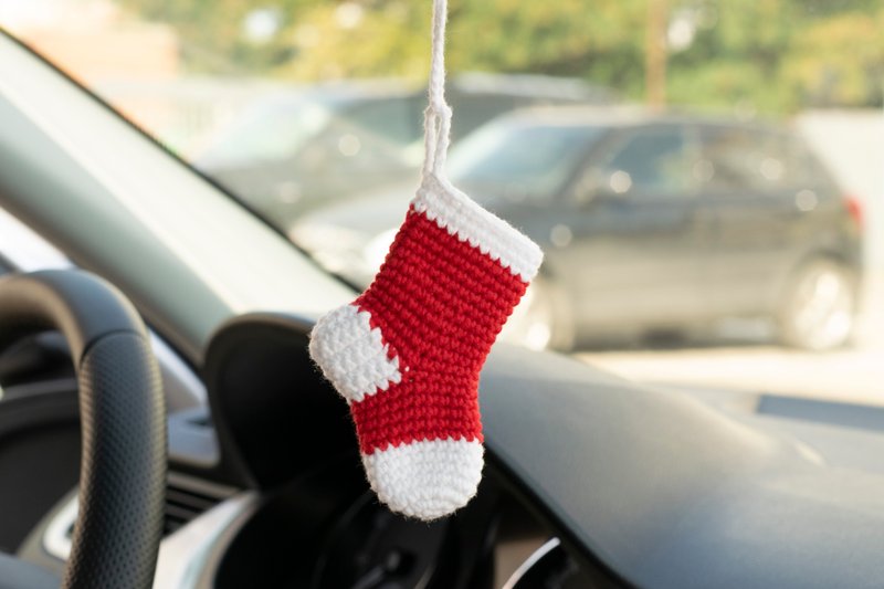 Christmas stocking car decor, rear view mirror charm, accessory, 平安車掛, 针织玩具 汽車用品 - 吊饰 - 棉．麻 红色