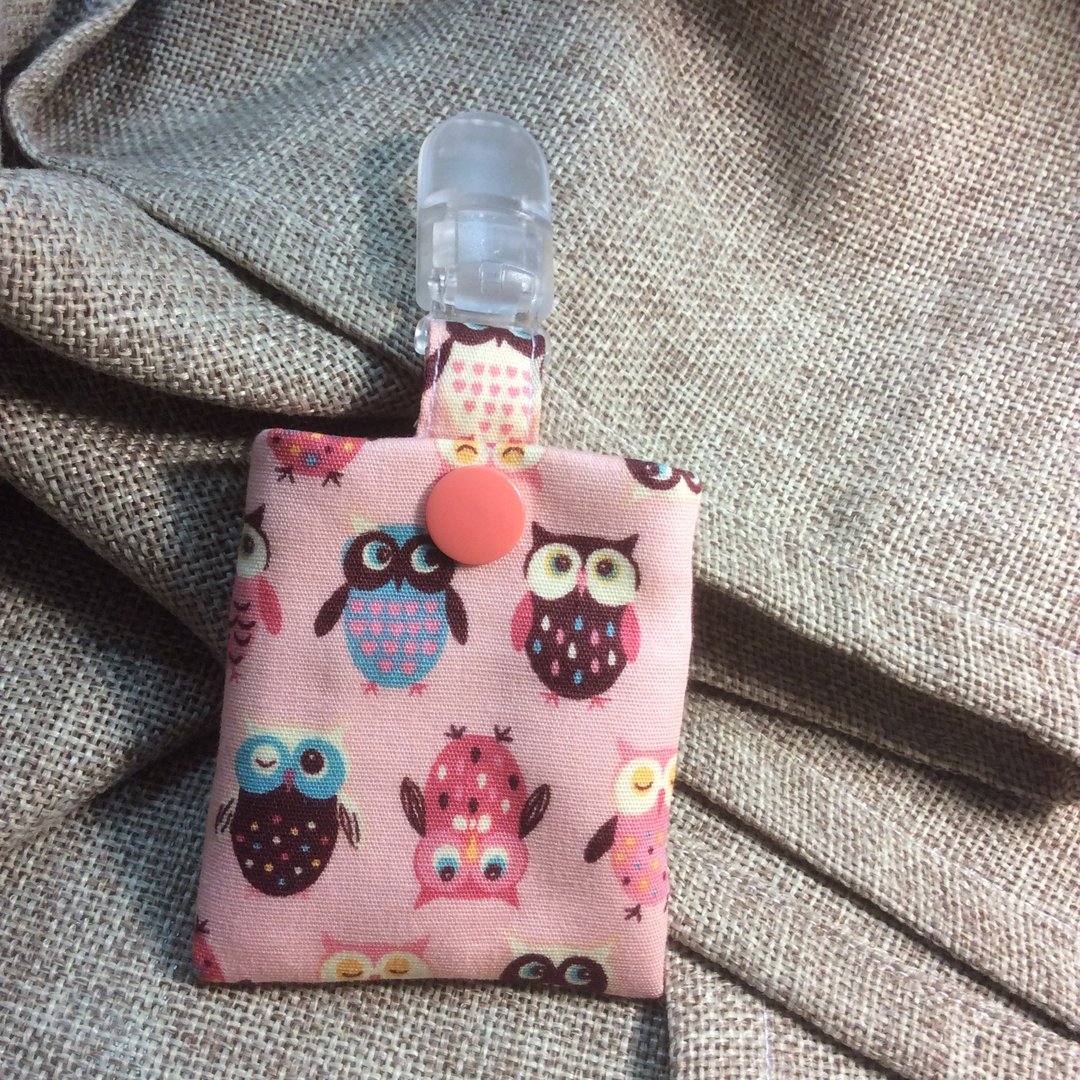 平安符袋｜钥匙圈｜小粉-猫头鹰 - 围嘴/口水巾 - 棉 