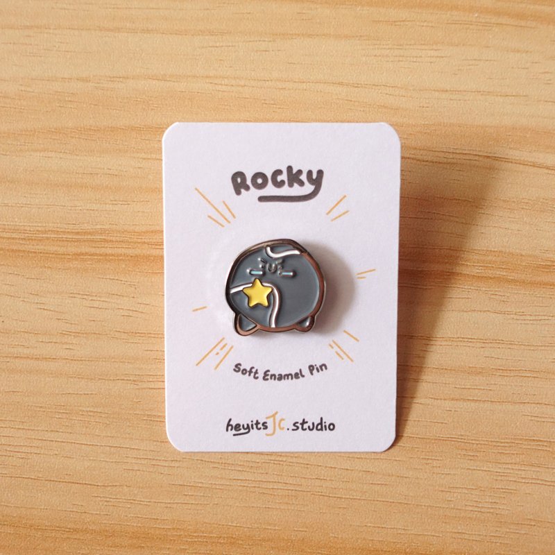 石头小皮 Rocky - 高质感金属徽章 / 别针 Enamel Pins - 徽章/别针 - 其他金属 银色