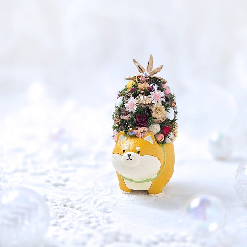 【现货】迷你永生松果圣诞树摆饰-胖柴犬 - 干燥花/捧花 - 植物．花 黄色